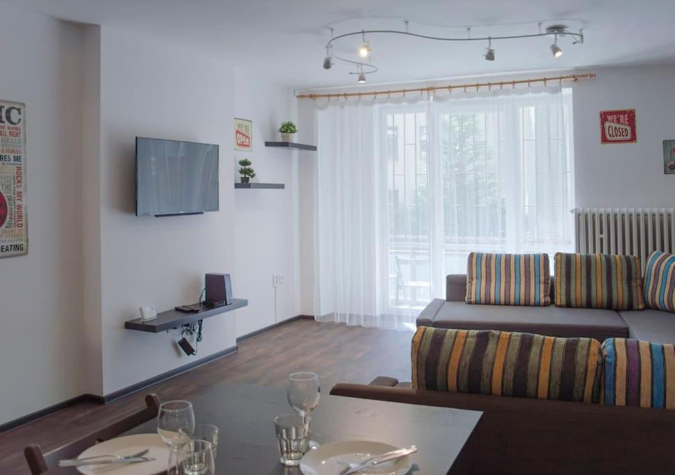 Dlouha Apartment 2Bd Prague Luaran gambar