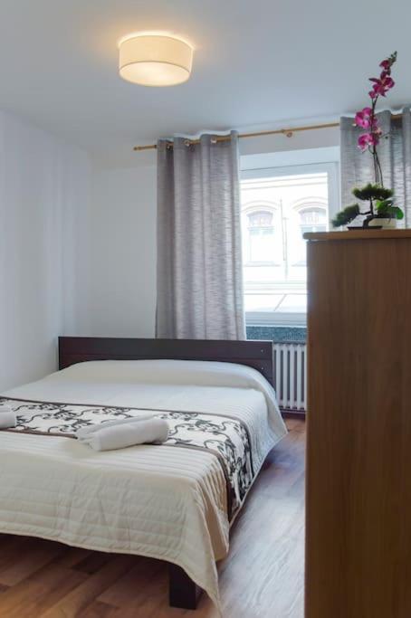 Dlouha Apartment 2Bd Prague Luaran gambar