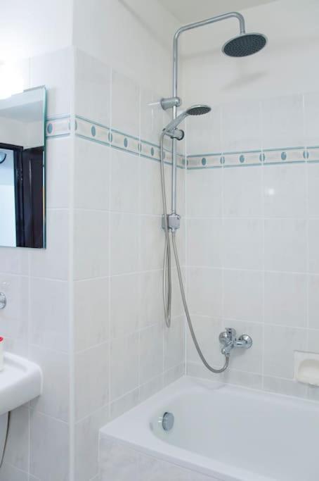 Dlouha Apartment 2Bd Prague Luaran gambar